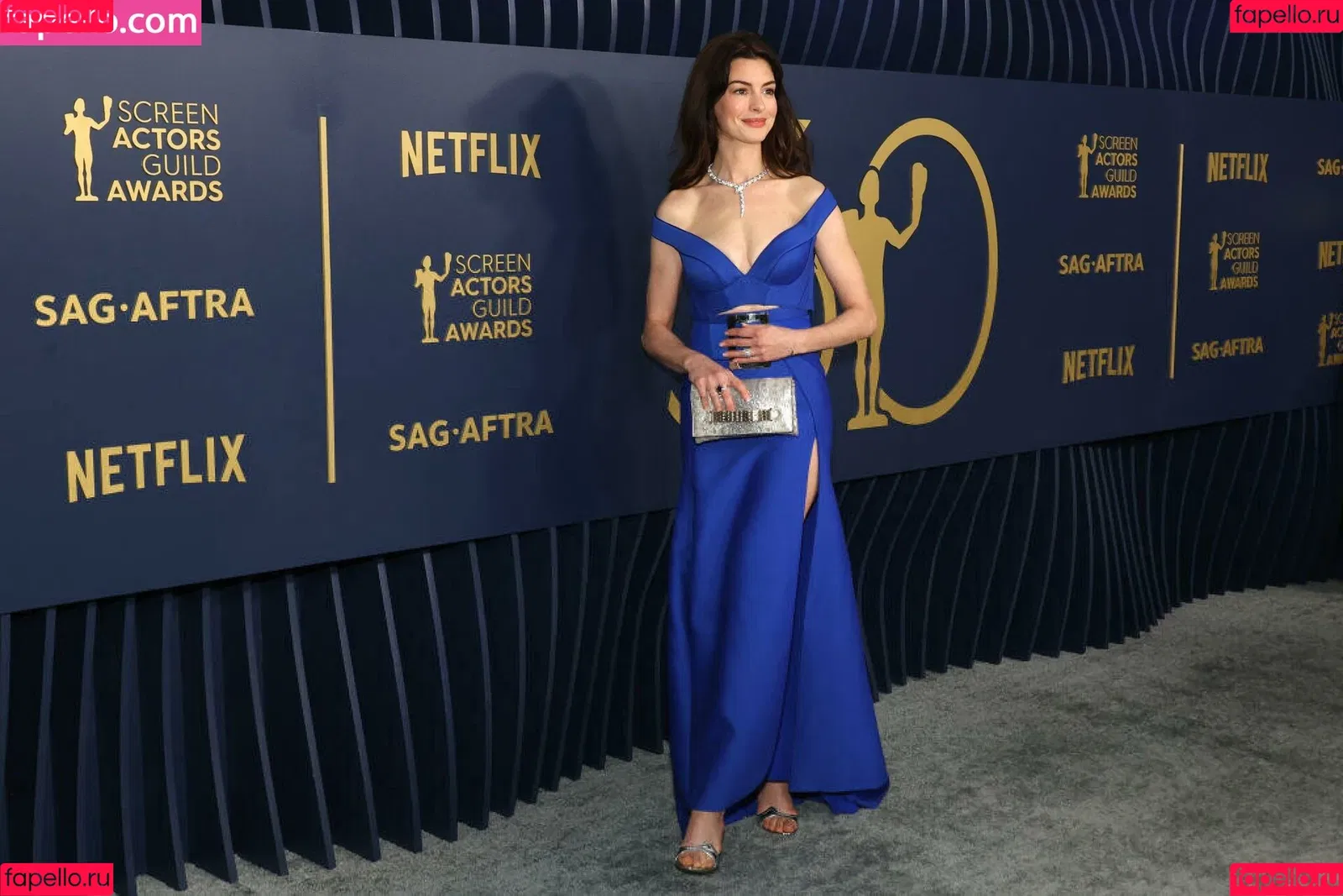 Anne Hathaway / ahathawaynews / annehathaway / heatherannie Onlyfans Photo Gallery 