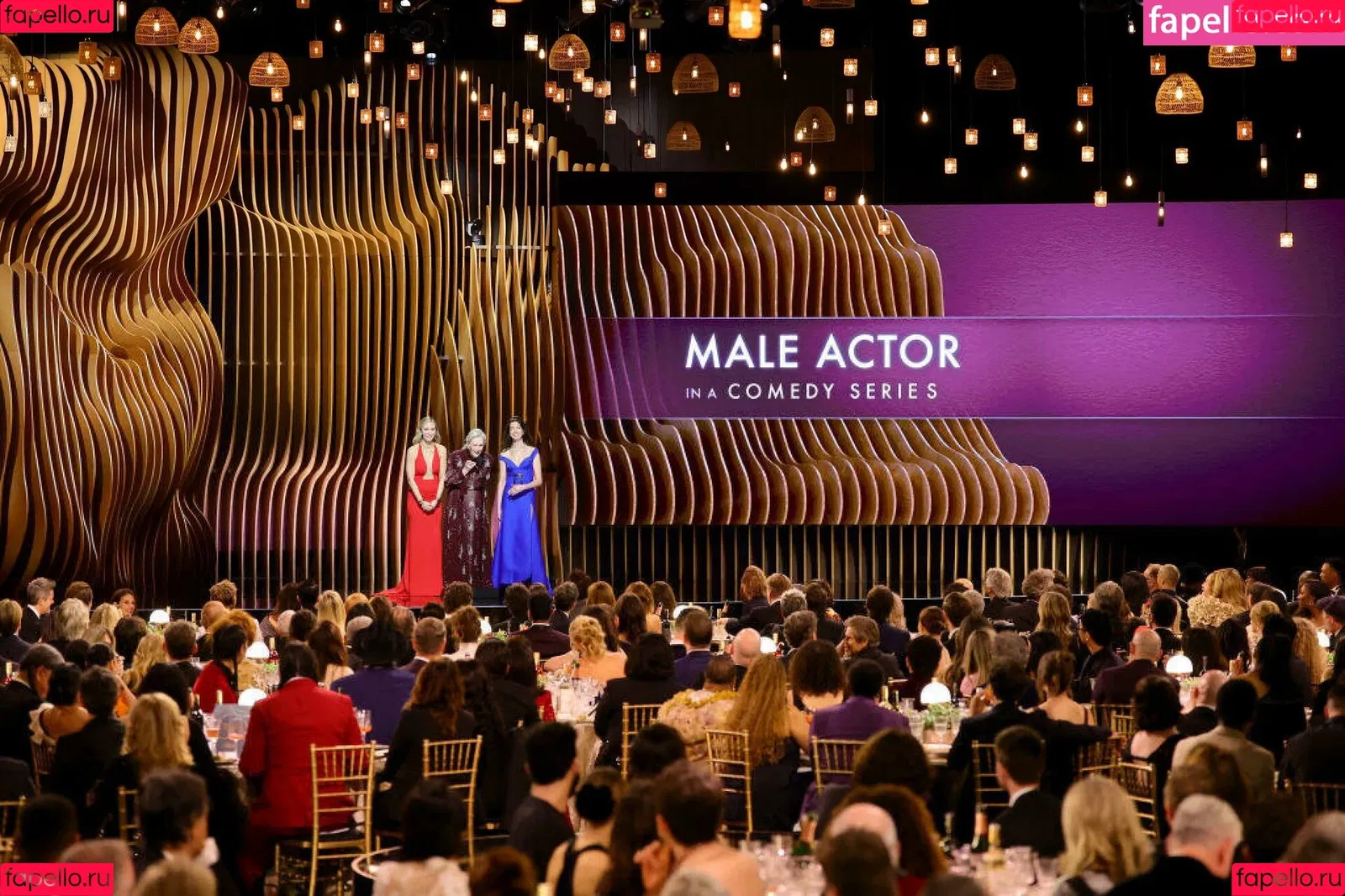 Anne Hathaway / ahathawaynews / annehathaway / heatherannie Onlyfans Photo Gallery 