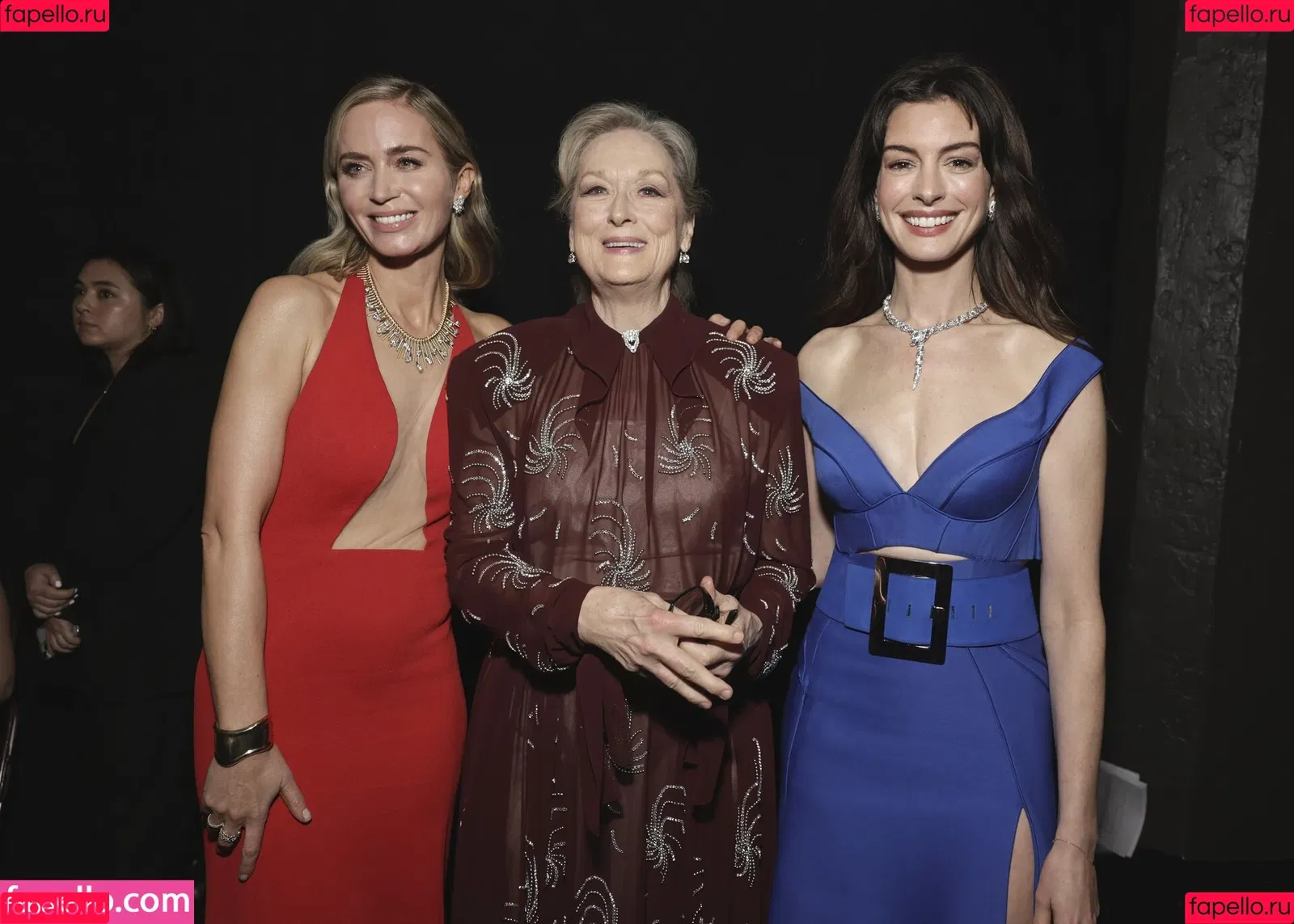 Anne Hathaway / ahathawaynews / annehathaway / heatherannie Onlyfans Photo Gallery 