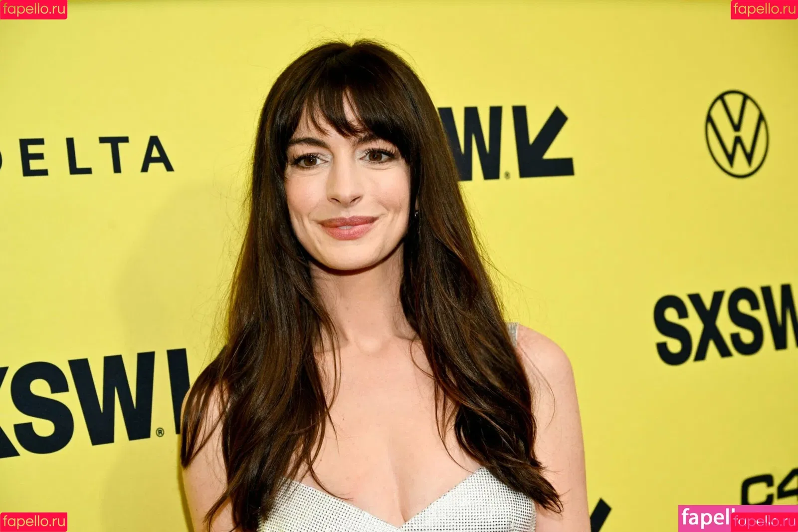 Anne Hathaway / ahathawaynews / annehathaway / heatherannie Onlyfans Photo Gallery 