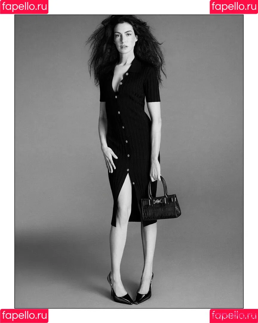 Anne Hathaway / ahathawaynews / annehathaway / heatherannie Onlyfans Photo Gallery 