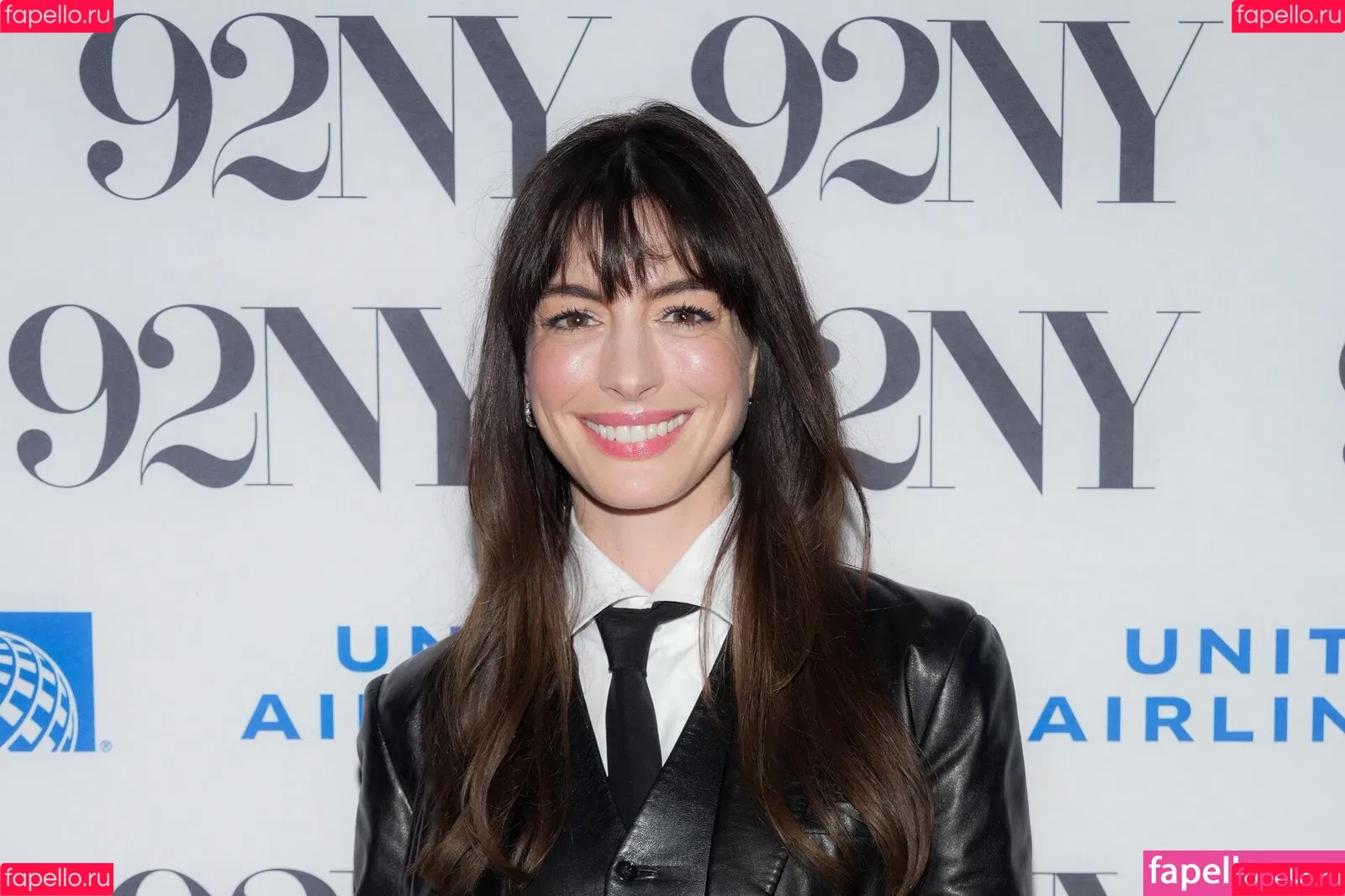 Anne Hathaway / ahathawaynews / annehathaway / heatherannie Onlyfans Photo Gallery 