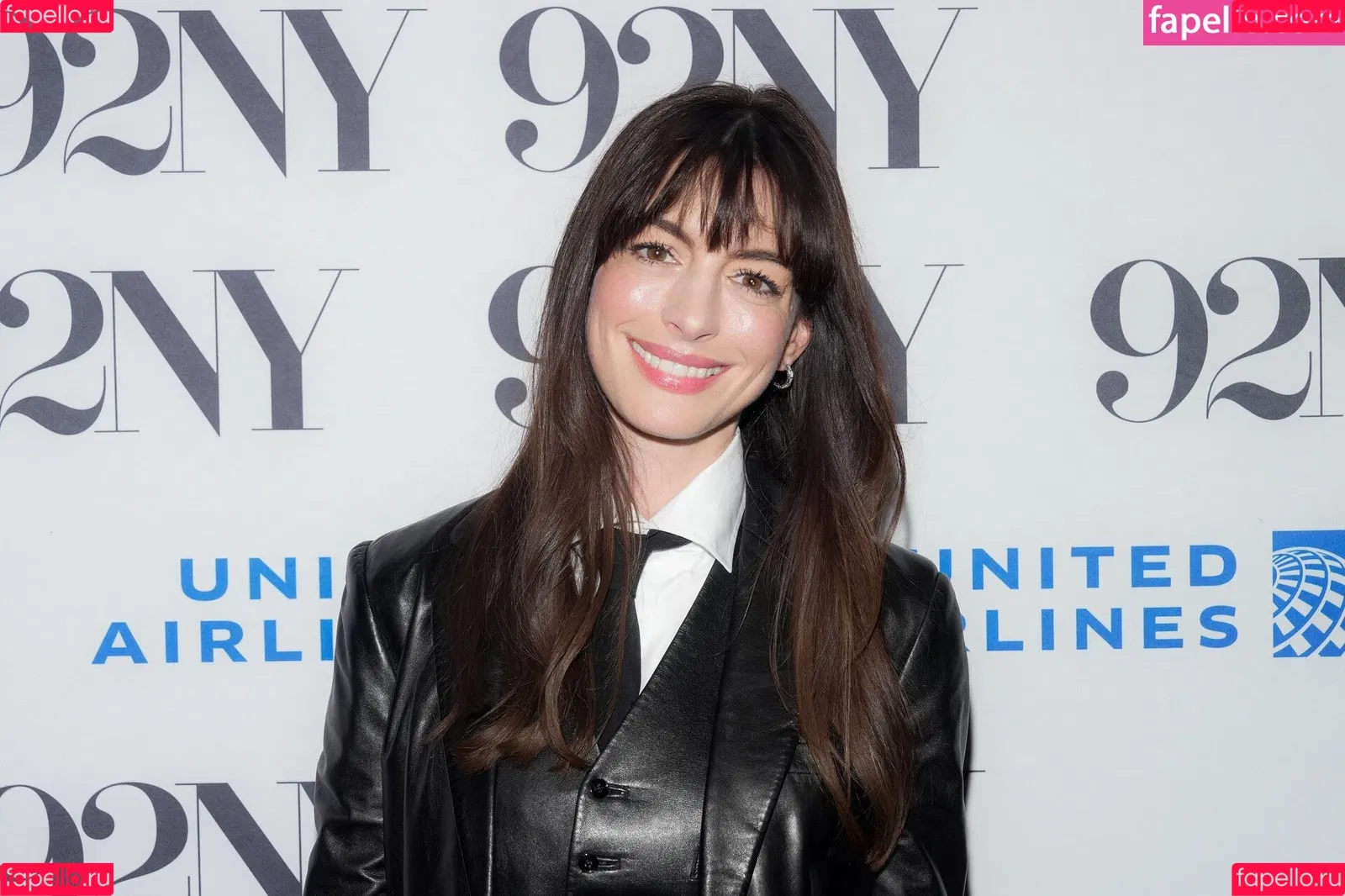 Anne Hathaway / ahathawaynews / annehathaway / heatherannie Onlyfans Photo Gallery 