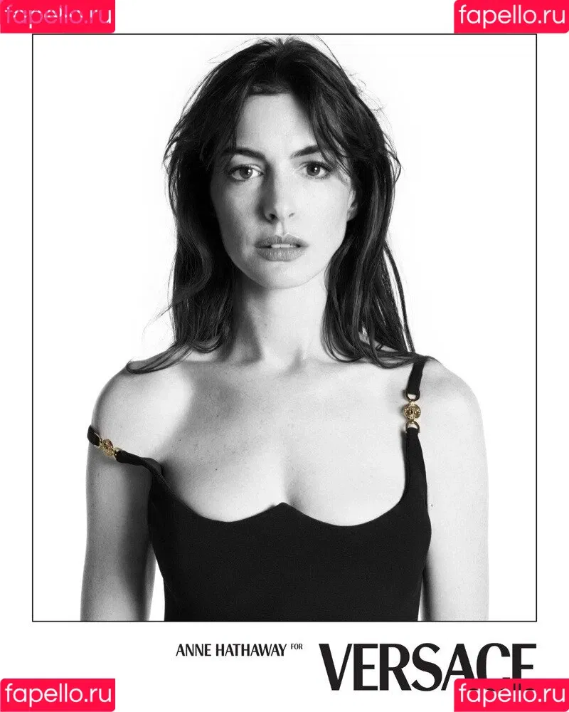 Anne Hathaway / ahathawaynews / annehathaway / heatherannie Onlyfans Photo Gallery 