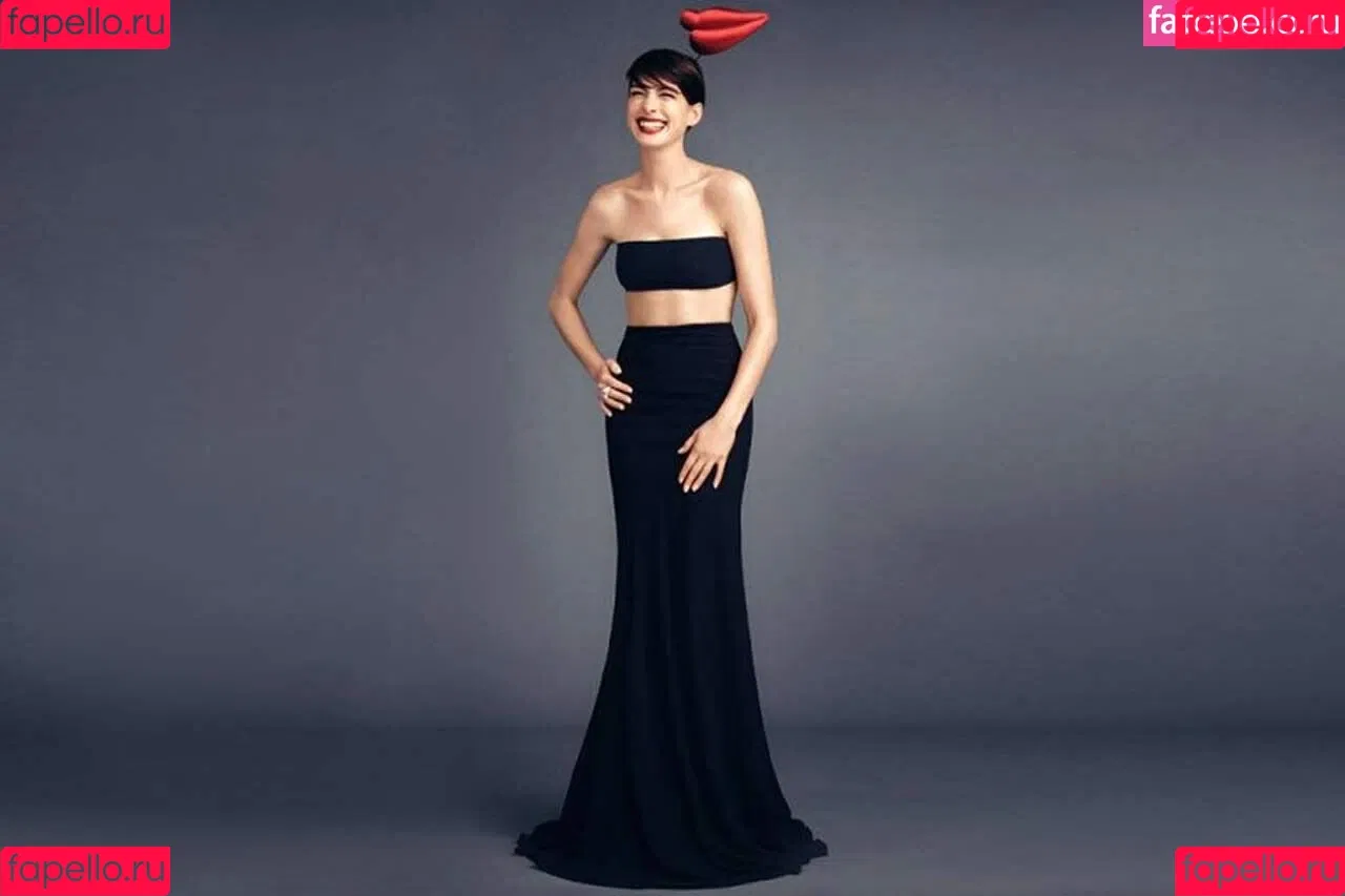 Anne Hathaway / ahathawaynews / annehathaway / heatherannie Onlyfans Photo Gallery 