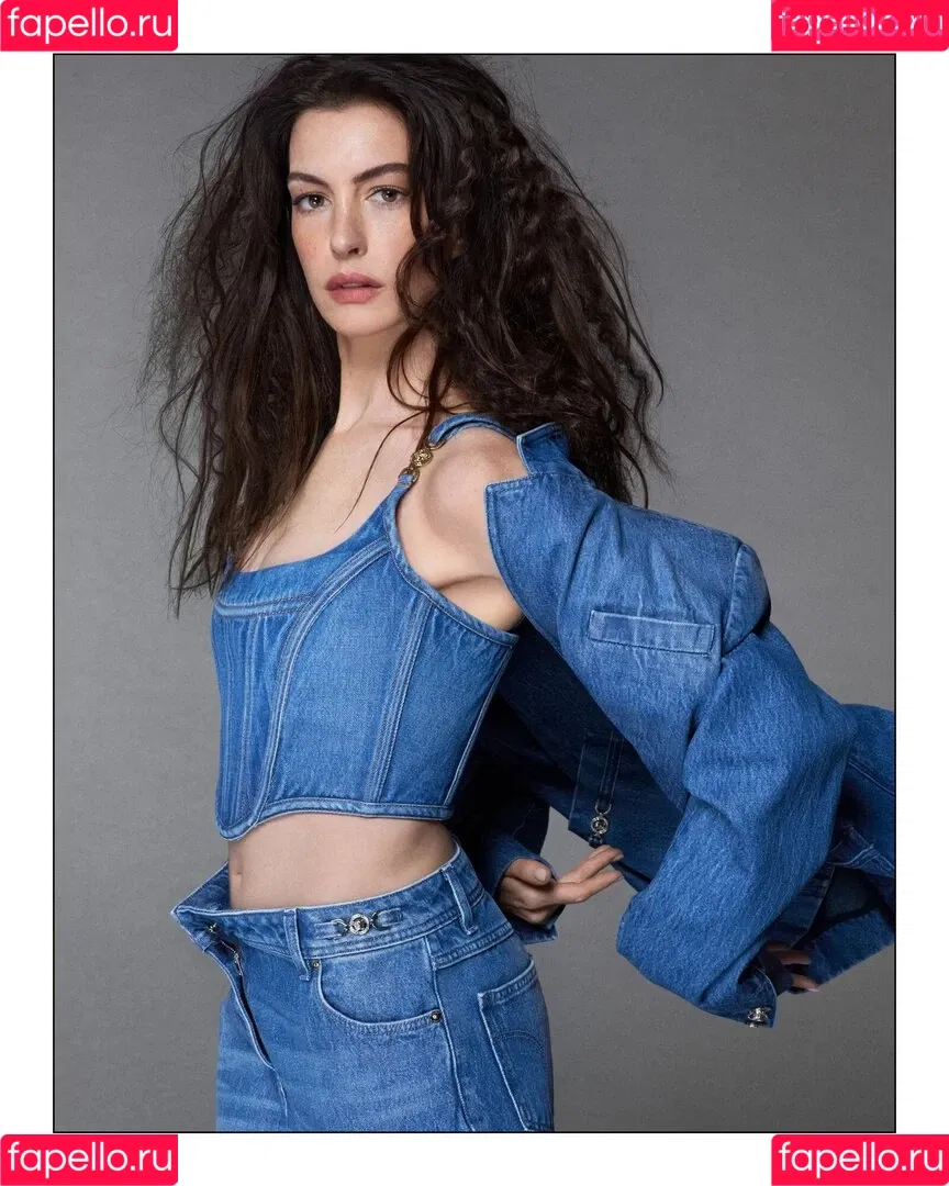 Anne Hathaway / ahathawaynews / annehathaway / heatherannie Onlyfans Photo Gallery 