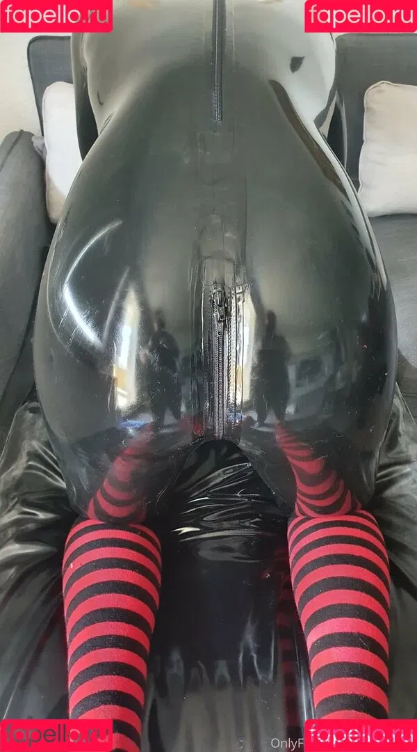 sergnderg / sergserg Onlyfans Photo Gallery 