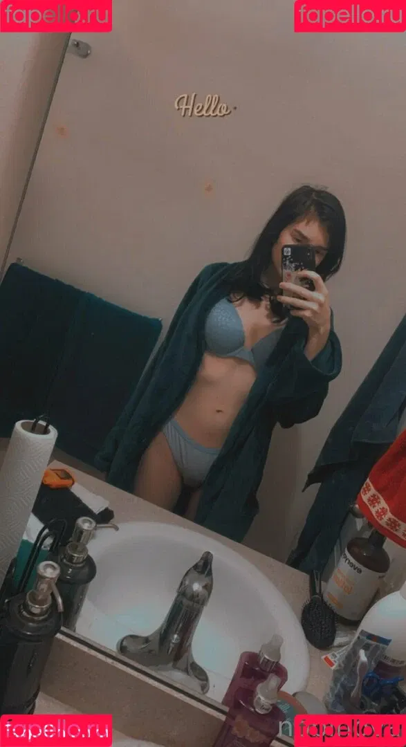 nobinova / nobinovareal Onlyfans Photo Gallery 