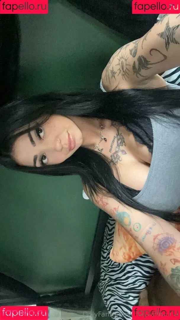 Aliyah Marie / aliyah.marie.d / itsaliyahmarie Onlyfans Photo Gallery 