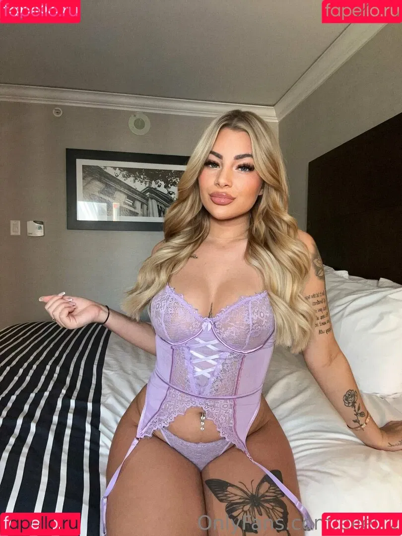 Lana James / ellej_2 / lana.p.james / xlanajamesx Onlyfans Photo Gallery 