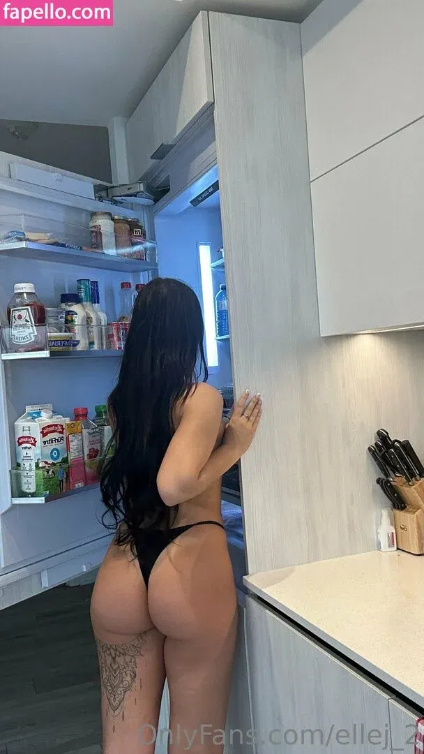 Lana James / ellej_2 / lana.p.james / xlanajamesx Onlyfans Photo Gallery 