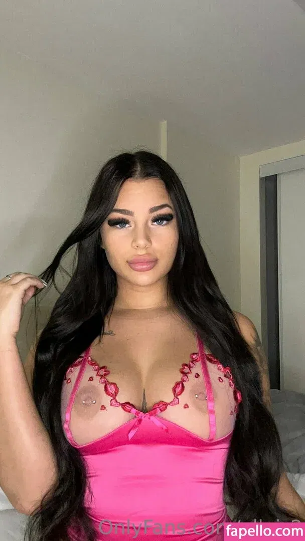 Lana James / ellej_2 / lana.p.james / xlanajamesx Onlyfans Photo Gallery 