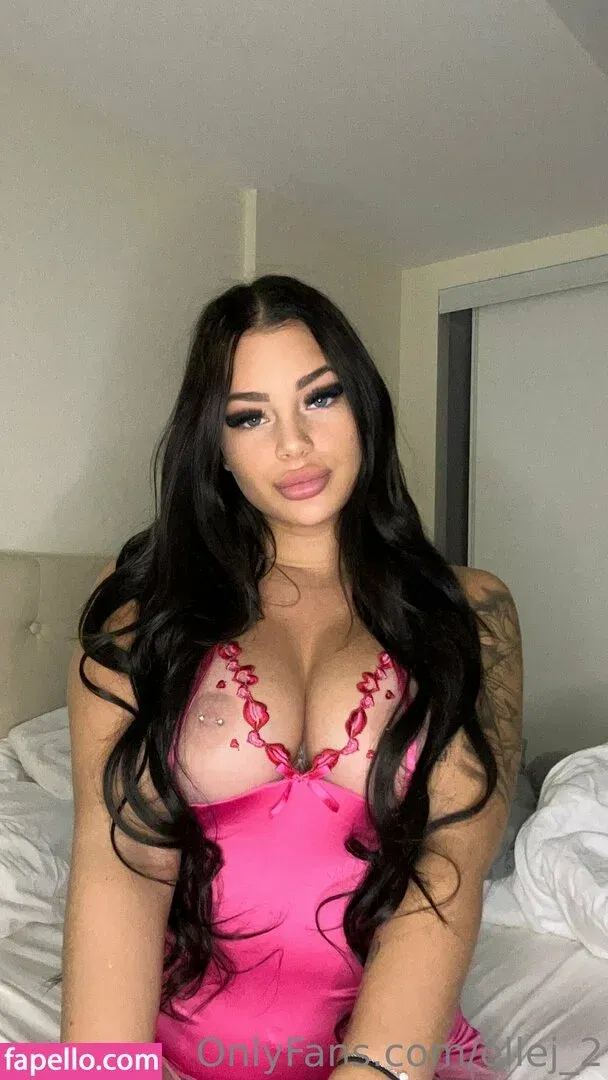 Lana James / ellej_2 / lana.p.james / xlanajamesx Onlyfans Photo Gallery 