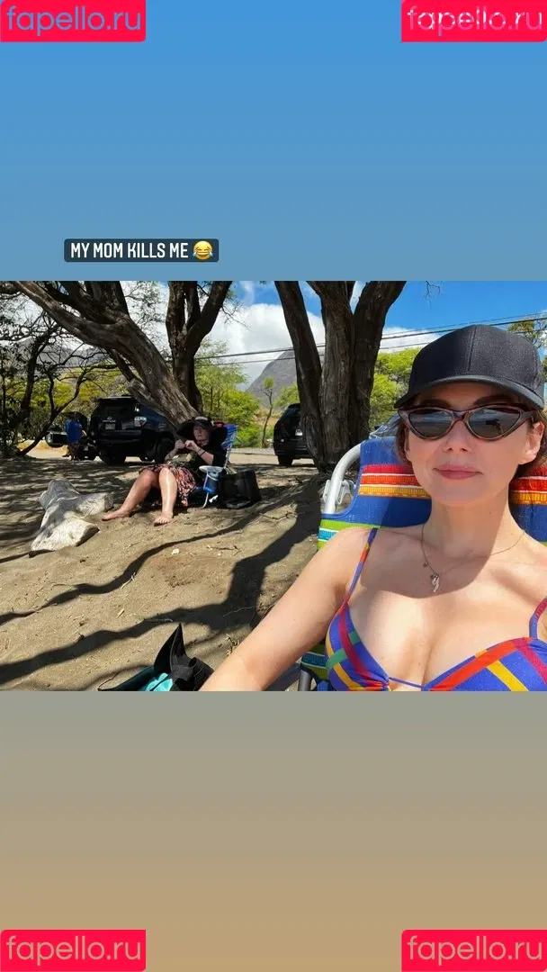 Jewel Staite / JewelStaite Onlyfans Photo Gallery 