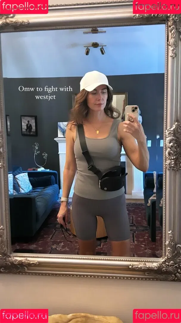 Jewel Staite / JewelStaite Onlyfans Photo Gallery 