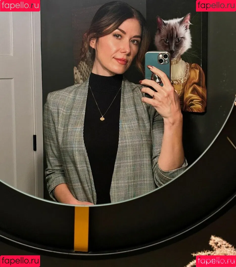 Jewel Staite / JewelStaite Onlyfans Photo Gallery 