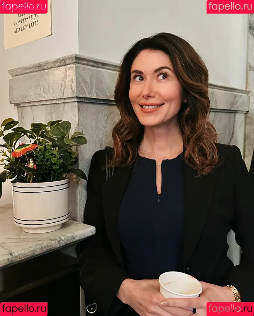 Jewel Staite / JewelStaite Onlyfans Photo Gallery 