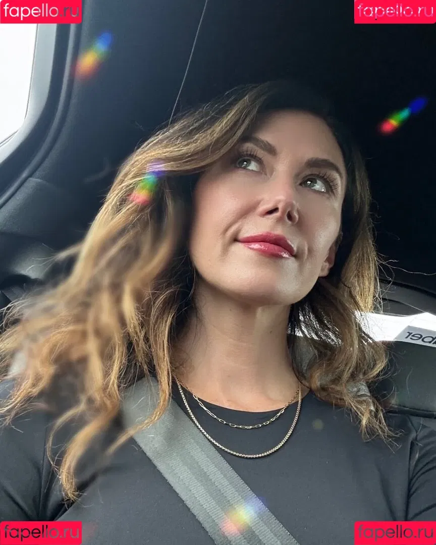Jewel Staite / JewelStaite Onlyfans Photo Gallery 