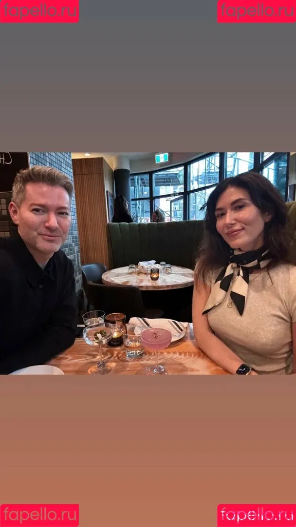 Jewel Staite / JewelStaite Onlyfans Photo Gallery 