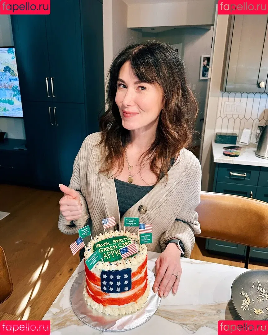 Jewel Staite / JewelStaite Onlyfans Photo Gallery 
