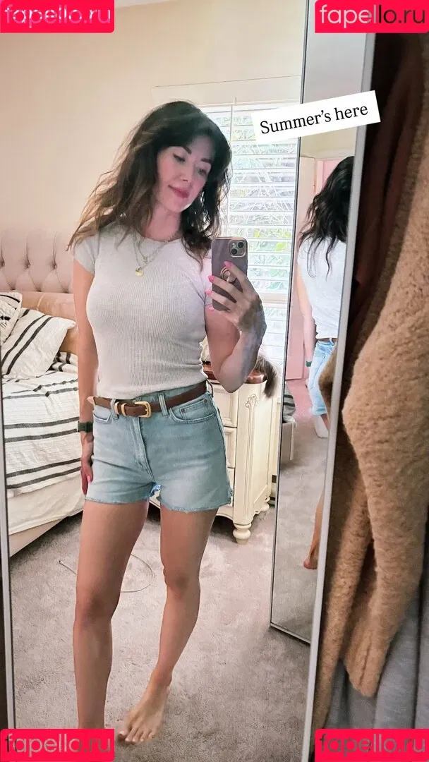 Jewel Staite / JewelStaite Onlyfans Photo Gallery 