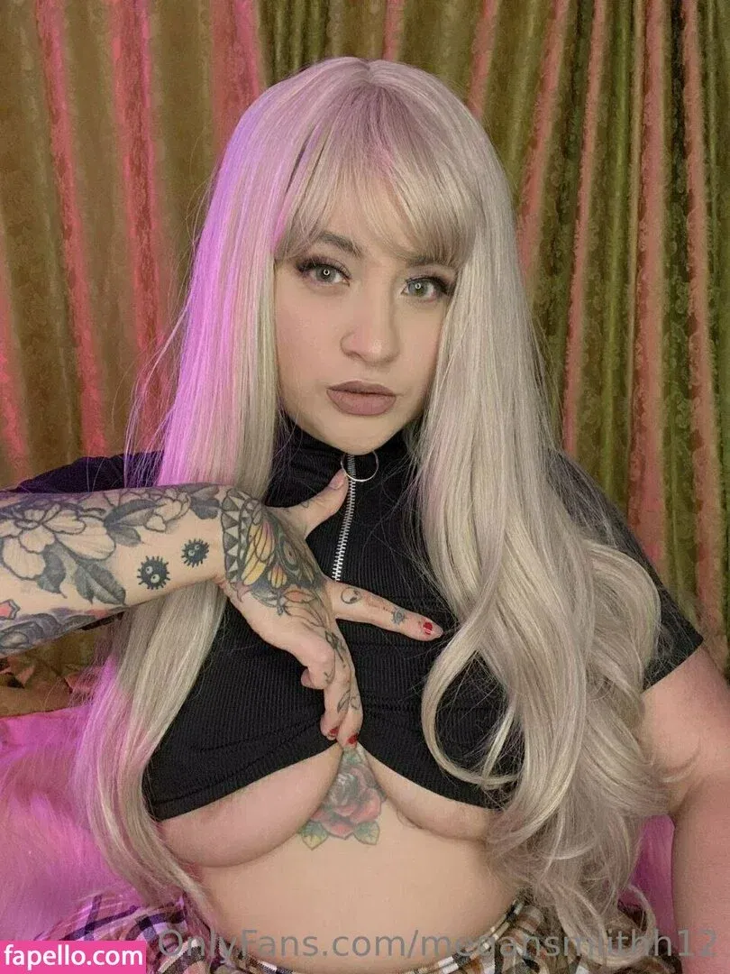 megansmiithh12 / mnmonte21 Onlyfans Photo Gallery 