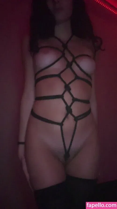 Angelnamedamber / Thatangelnamedamber Onlyfans Photo Gallery 