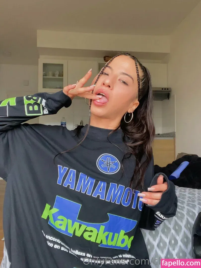 ch44inalu / ch4lupa Onlyfans Photo Gallery 