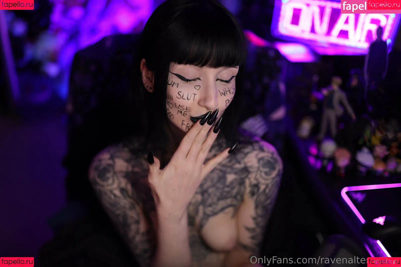 raven_alternative / ravenalternative Onlyfans Photo Gallery 