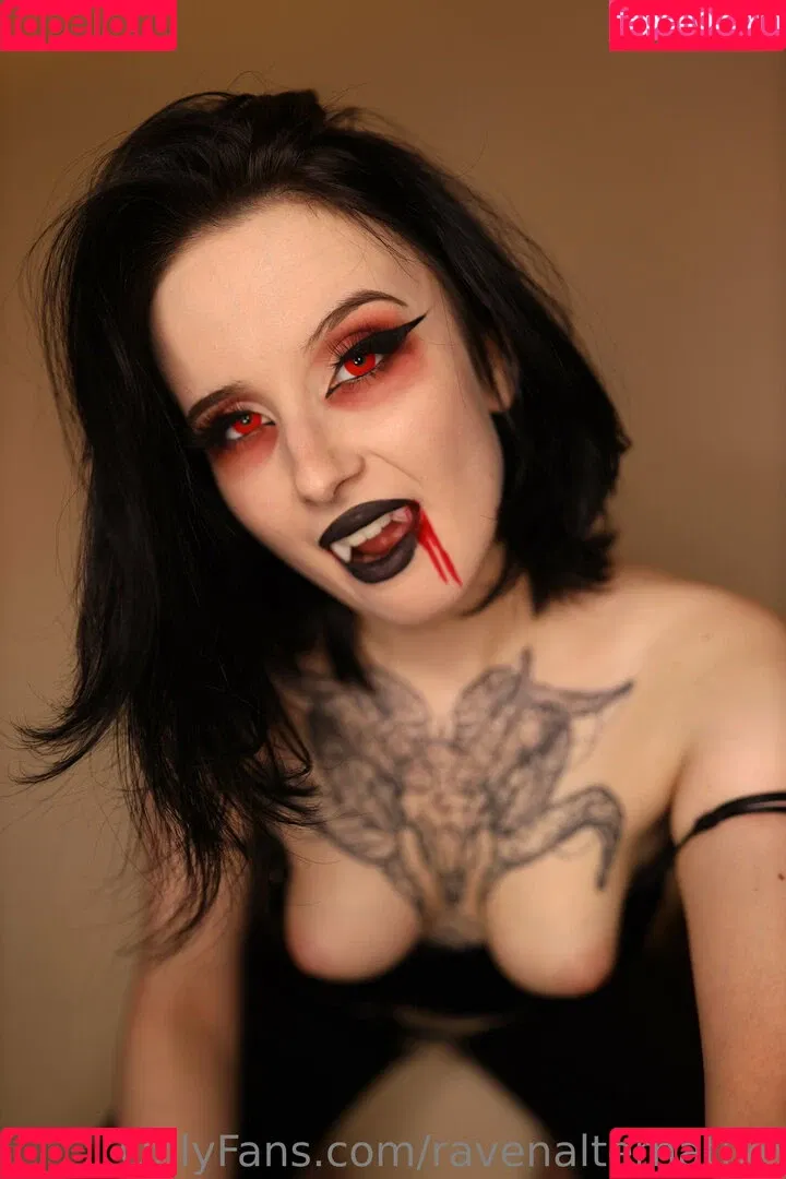 raven_alternative / ravenalternative Onlyfans Photo Gallery 