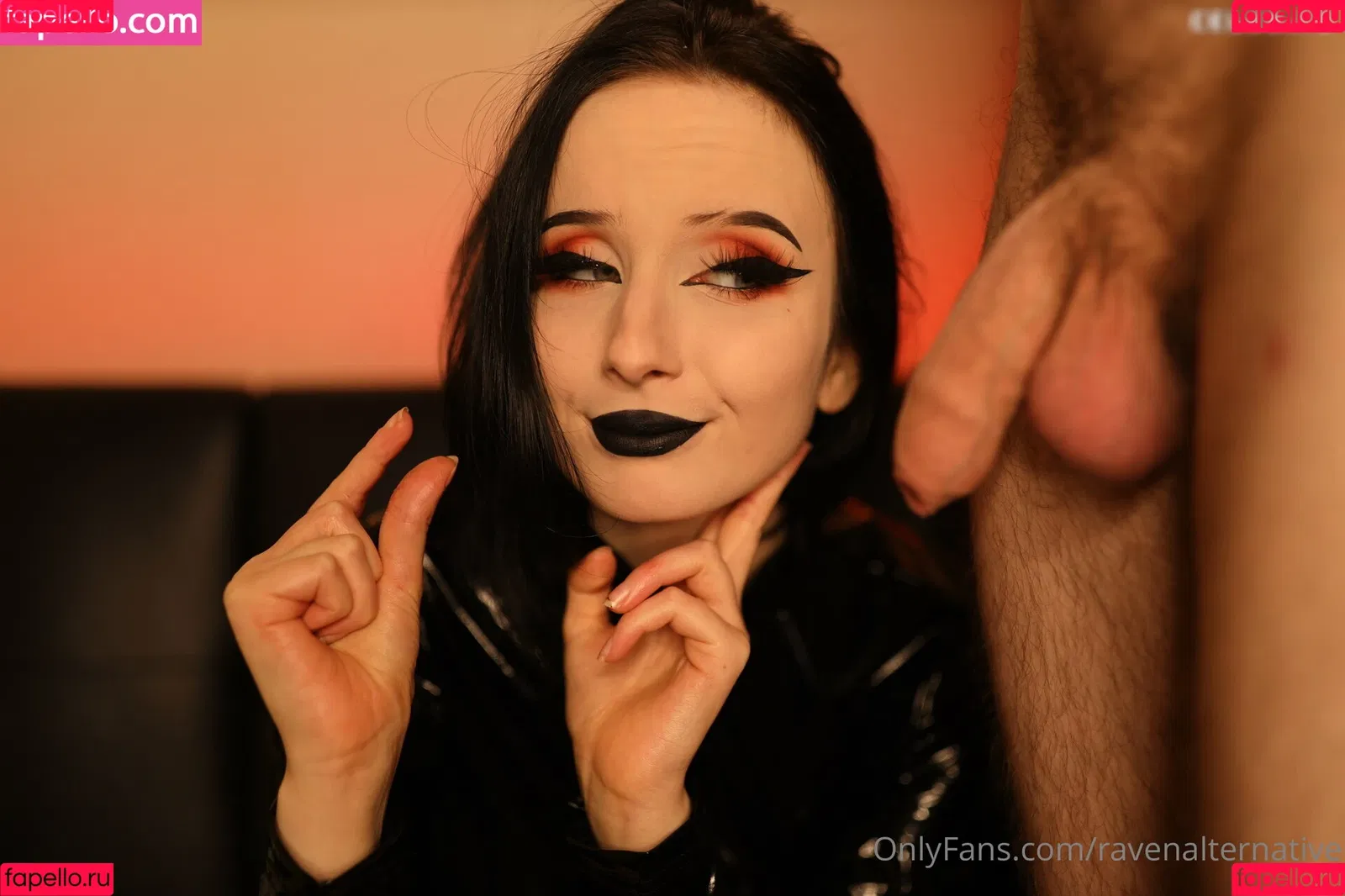 raven_alternative / ravenalternative Onlyfans Photo Gallery 