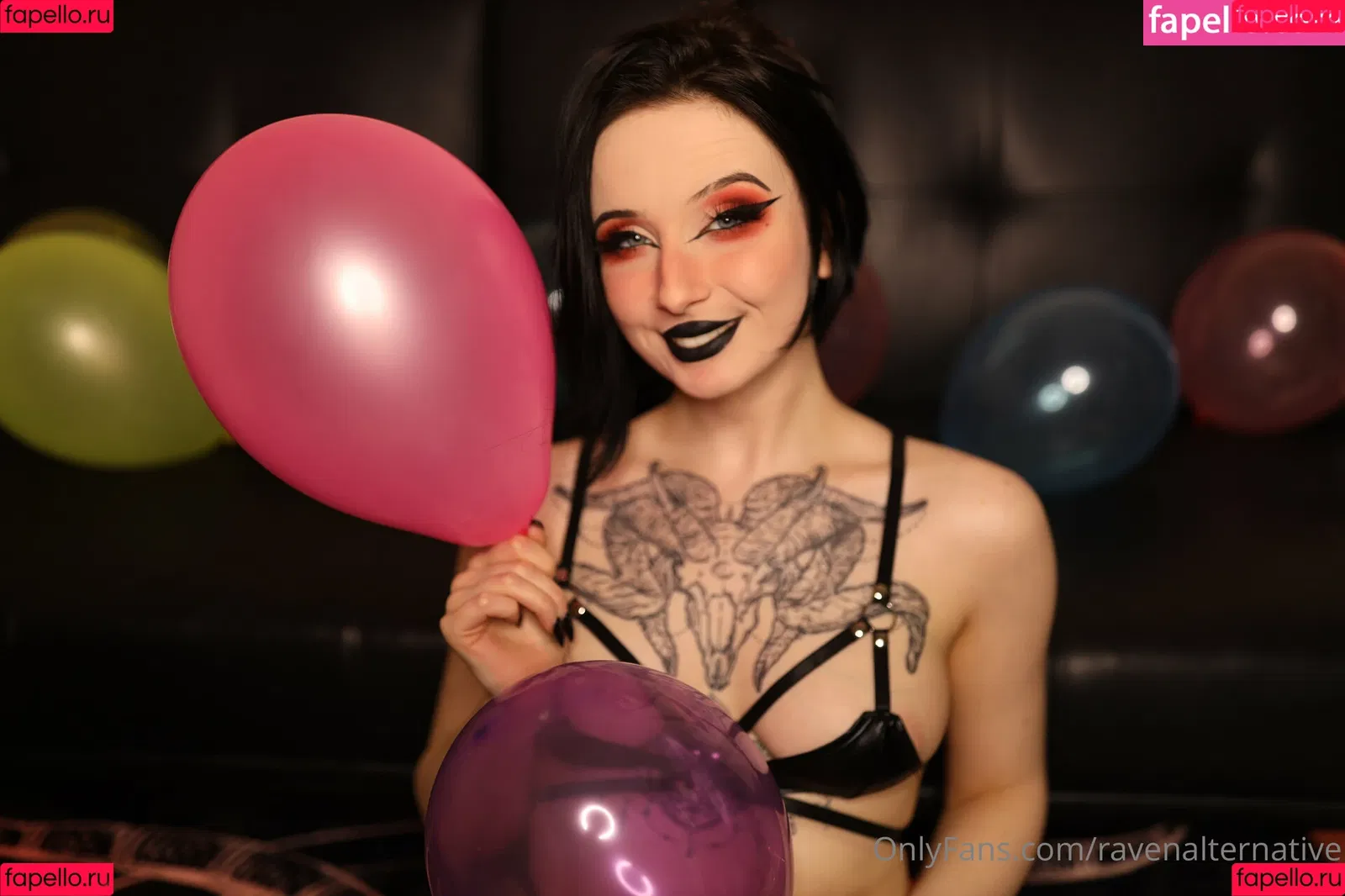raven_alternative / ravenalternative Onlyfans Photo Gallery 