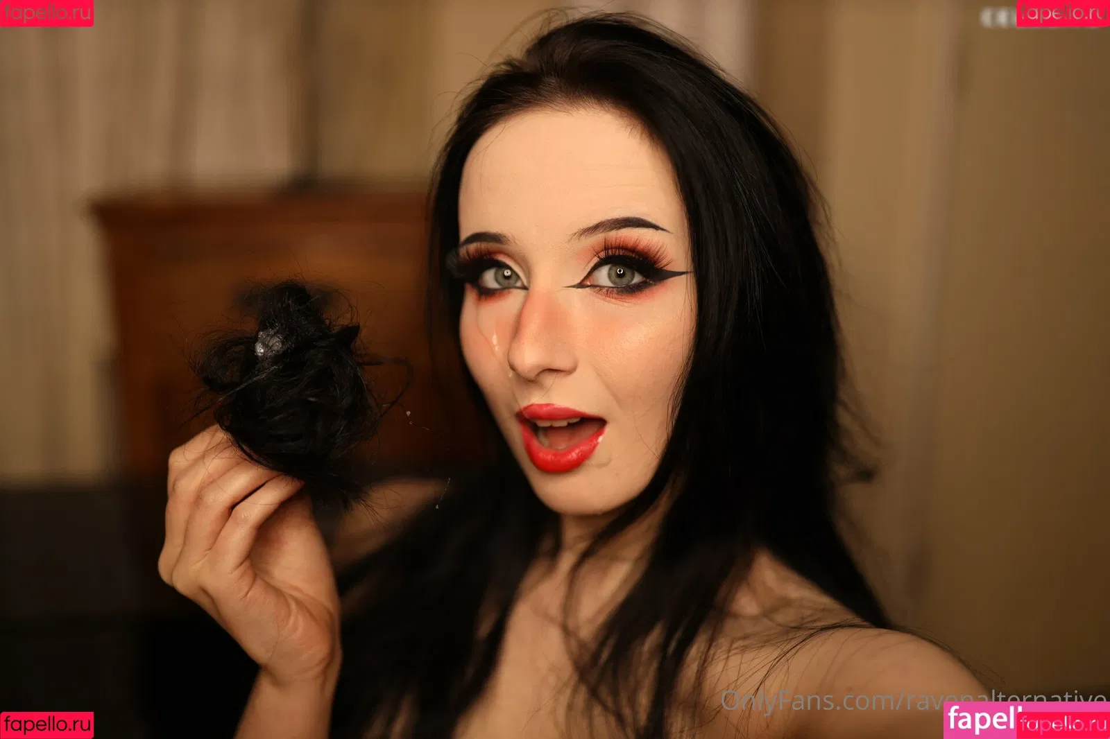 raven_alternative / ravenalternative Onlyfans Photo Gallery 