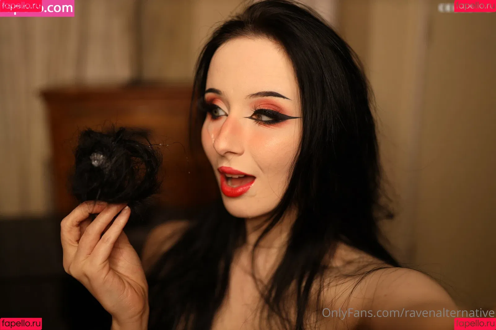 raven_alternative / ravenalternative Onlyfans Photo Gallery 