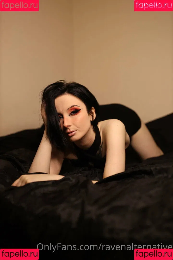 raven_alternative / ravenalternative Onlyfans Photo Gallery 