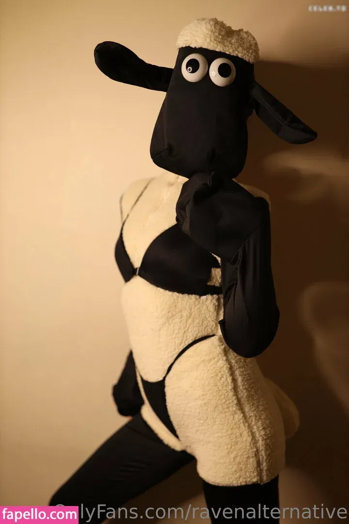 raven_alternative / ravenalternative Onlyfans Photo Gallery 