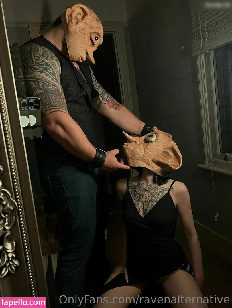 raven_alternative / ravenalternative Onlyfans Photo Gallery 