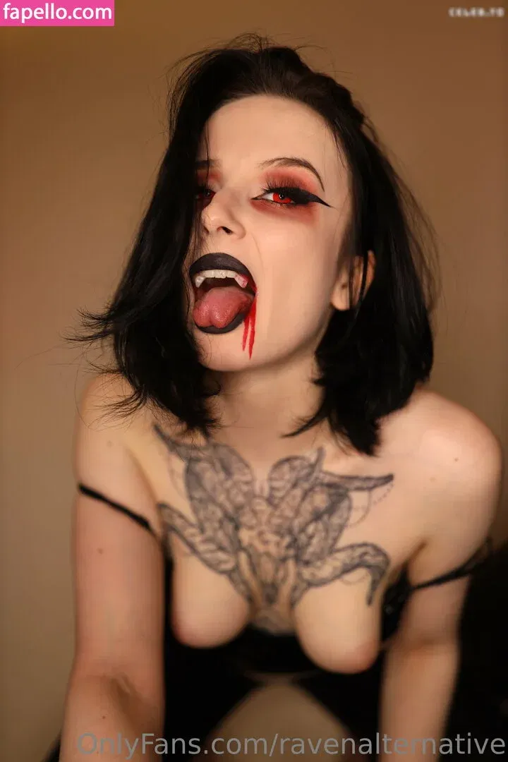 raven_alternative / ravenalternative Onlyfans Photo Gallery 