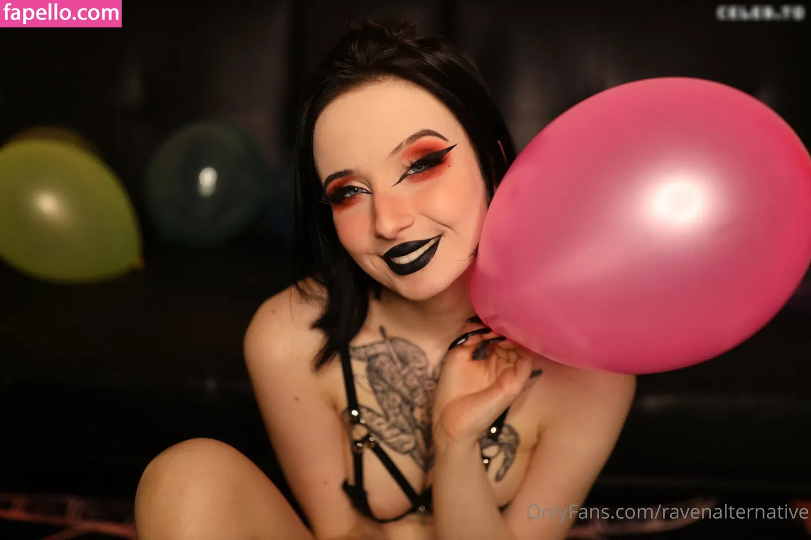 raven_alternative / ravenalternative Onlyfans Photo Gallery 