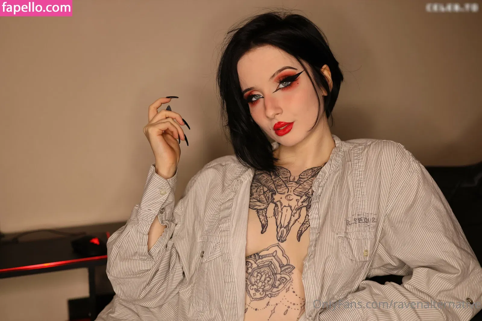 raven_alternative / ravenalternative Onlyfans Photo Gallery 