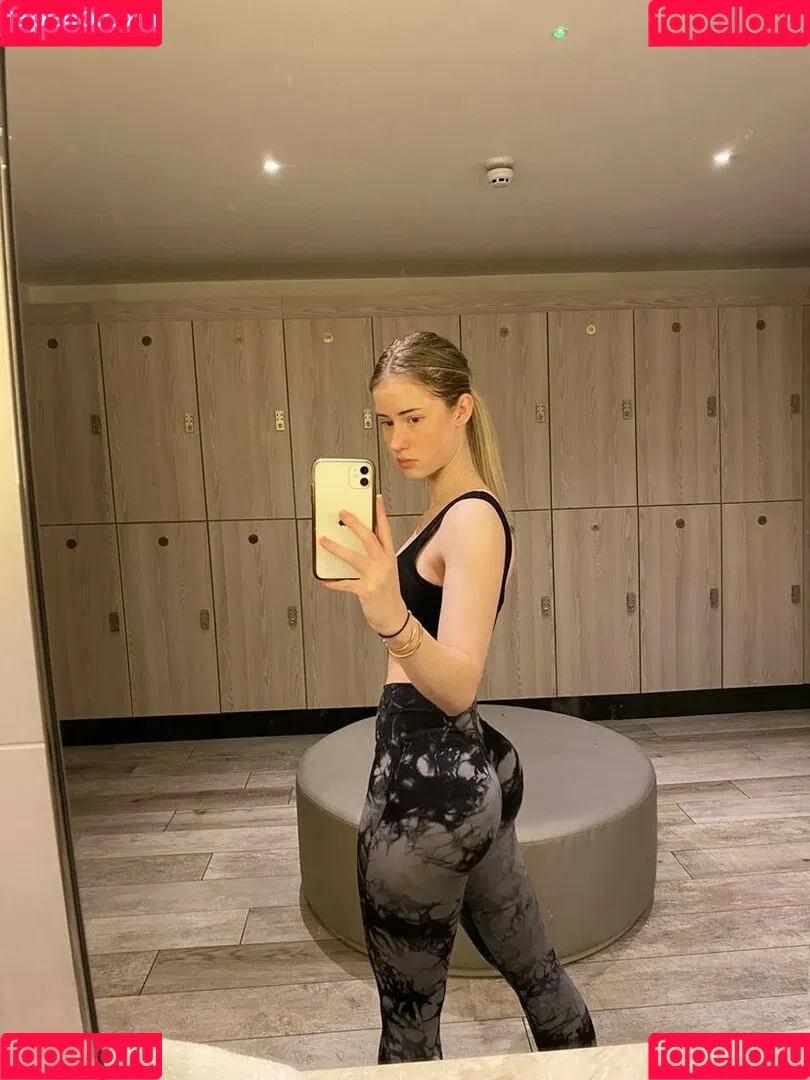 Mira.004 / model_mira Onlyfans Photo Gallery 