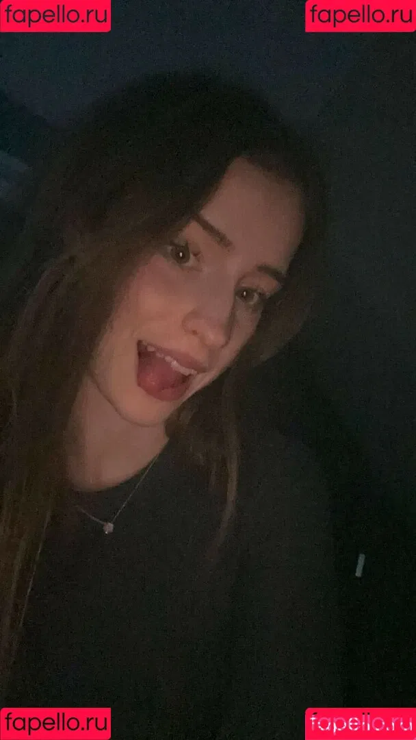 Mira.004 / model_mira Onlyfans Photo Gallery 