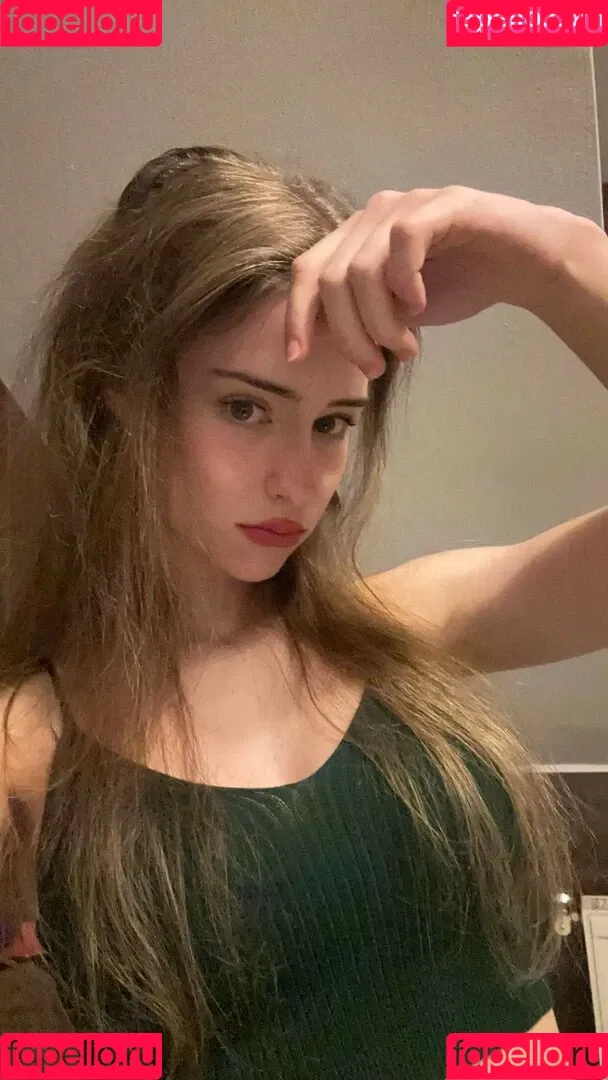 Mira.004 / model_mira Onlyfans Photo Gallery 