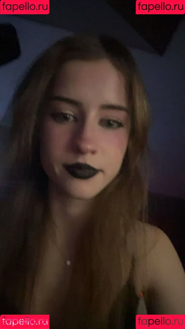 Mira.004 / model_mira Onlyfans Photo Gallery 