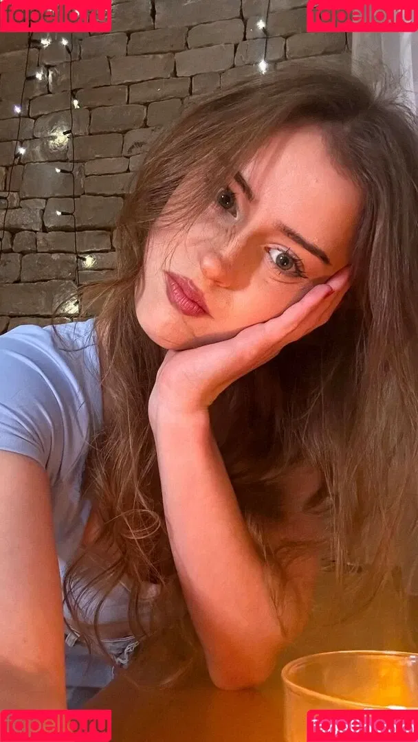 Mira.004 / model_mira Onlyfans Photo Gallery 
