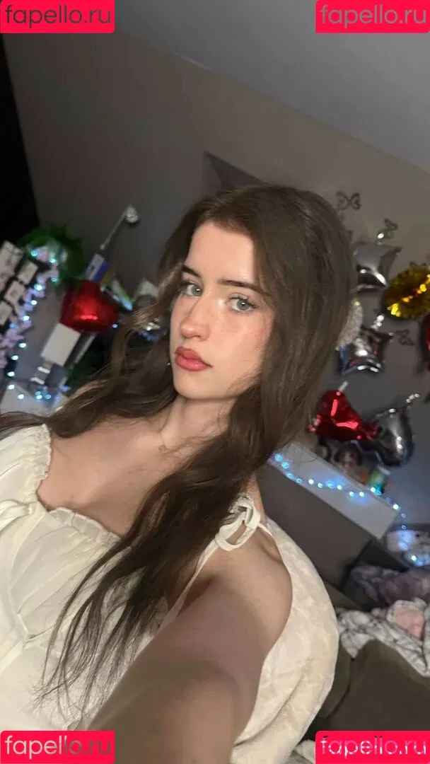 Mira.004 / model_mira Onlyfans Photo Gallery 