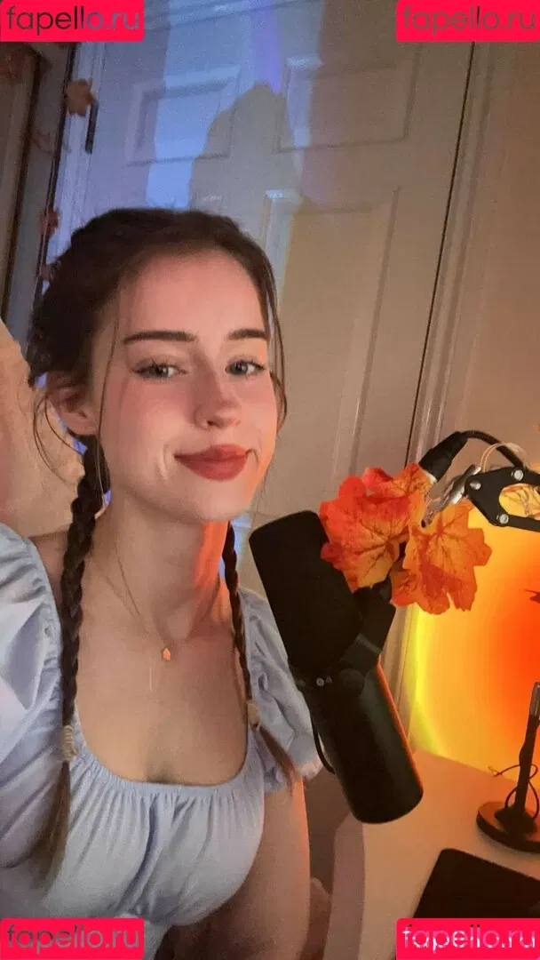 Mira.004 / model_mira Onlyfans Photo Gallery 