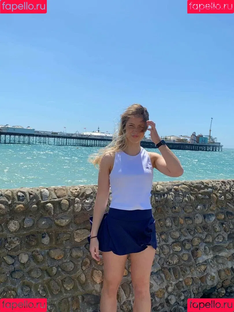 Mira.004 / model_mira Onlyfans Photo Gallery 