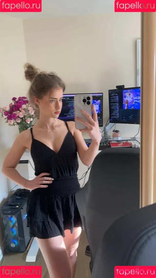 Mira.004 / model_mira Onlyfans Photo Gallery 