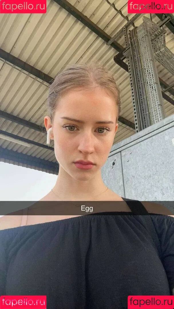 Mira.004 / model_mira Onlyfans Photo Gallery 